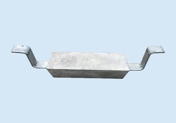 儲(chǔ)罐內(nèi)常用鋅合金犧牲陽(yáng)極